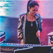 Musico Multi Instrumentista. Clases de Piano, Composición, y Live Session